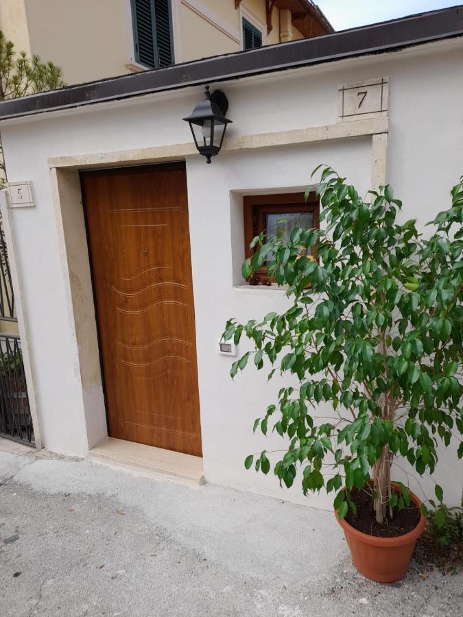 In Vino Veritas Sulmona Exterior foto